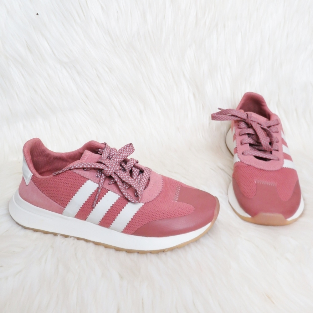 Adidas Originals Shoes - Picture 1 of 5